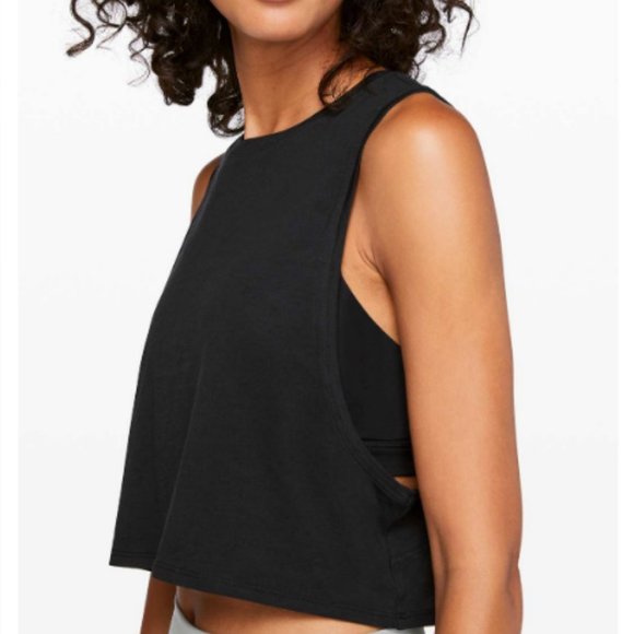 Lululemon Muscle Love Crop Tank in Black - Picture 1 of 8